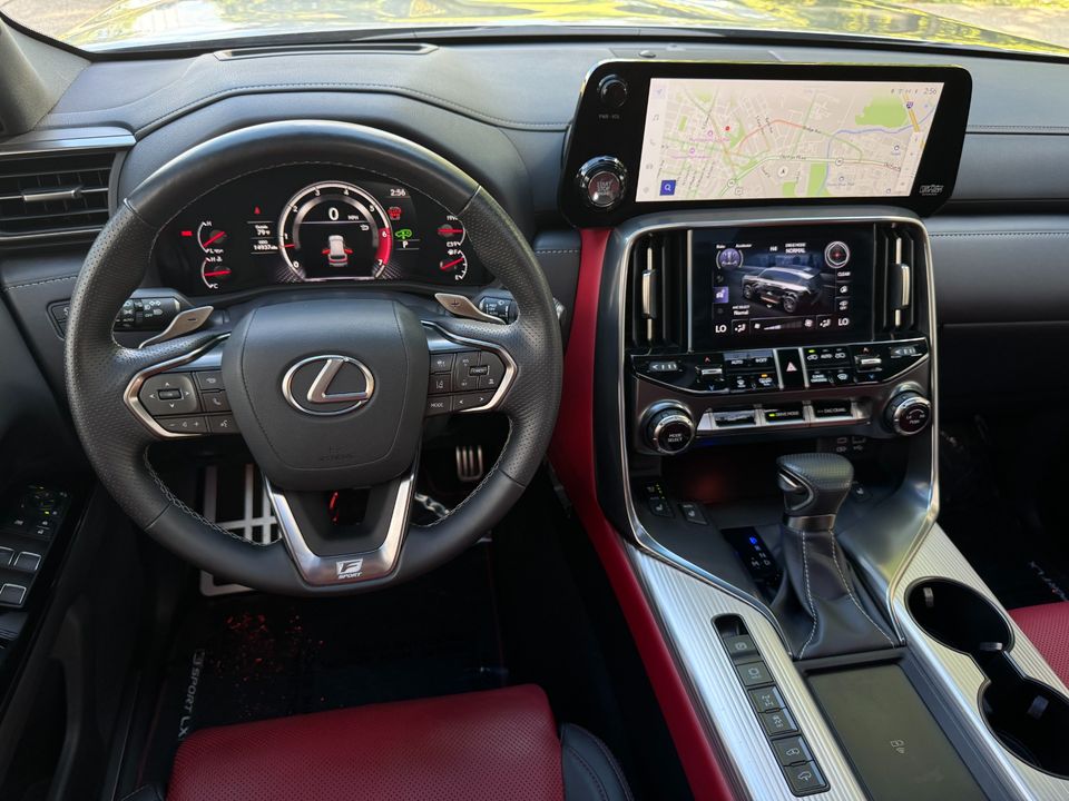 2024 Lexus LX 600