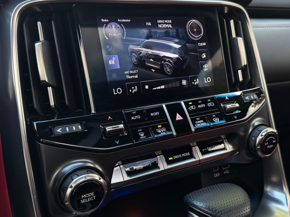 2024 Lexus LX 600