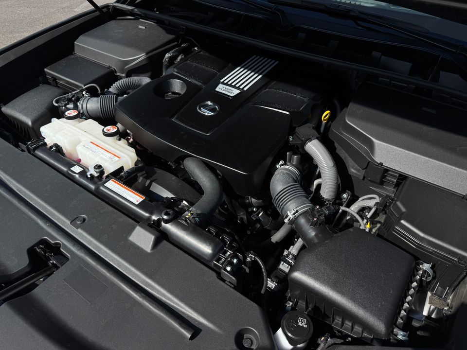 2024 Lexus LX 600