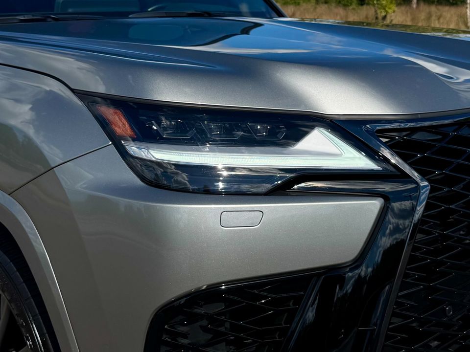 2024 Lexus LX 600