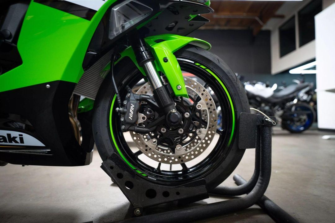 2025 Kawasaki ZX636KSFAL Ninja ZX-6R KRT