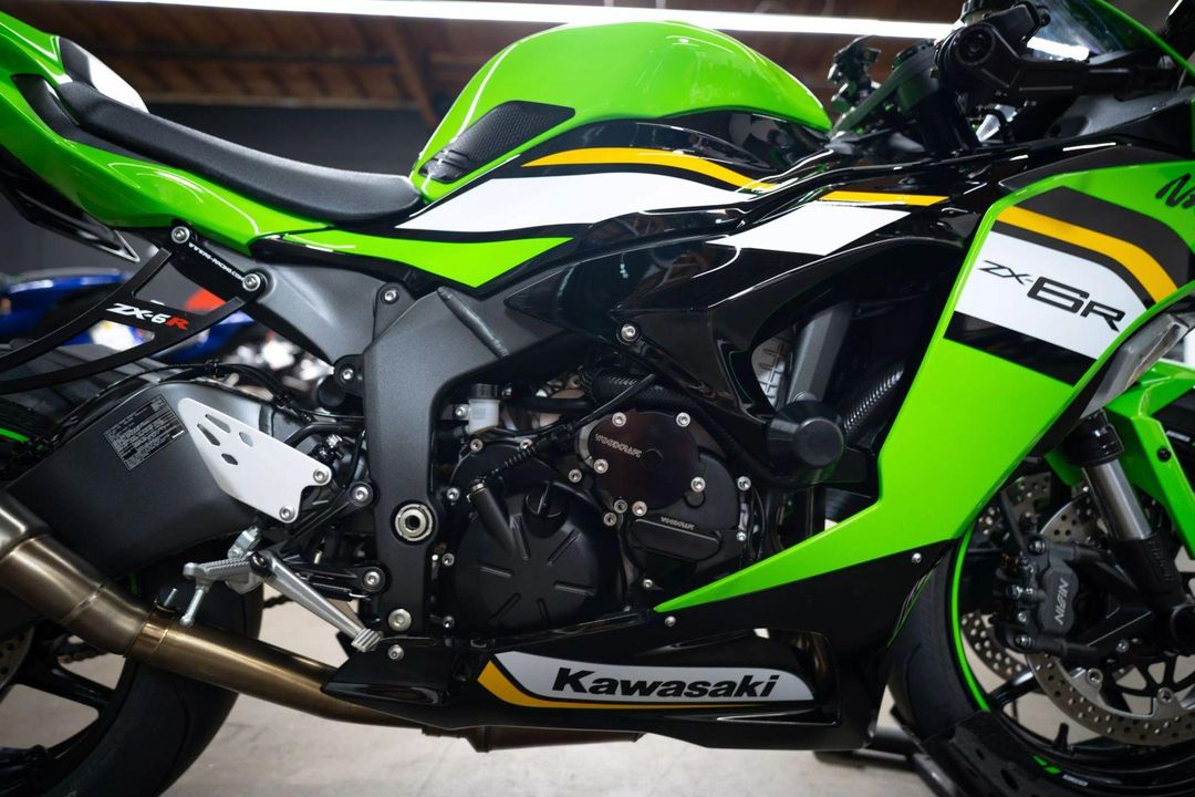 2025 Kawasaki ZX636KSFAL Ninja ZX-6R KRT