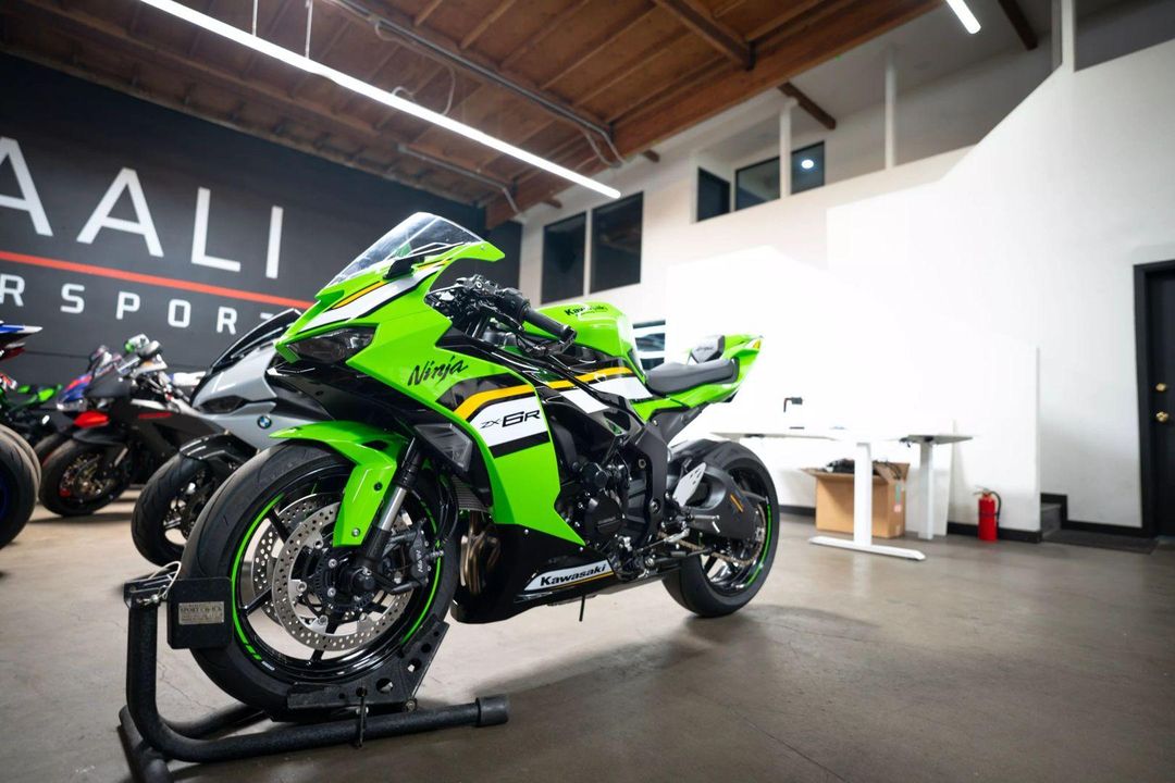 2025 Kawasaki ZX636KSFAL Ninja ZX-6R KRT