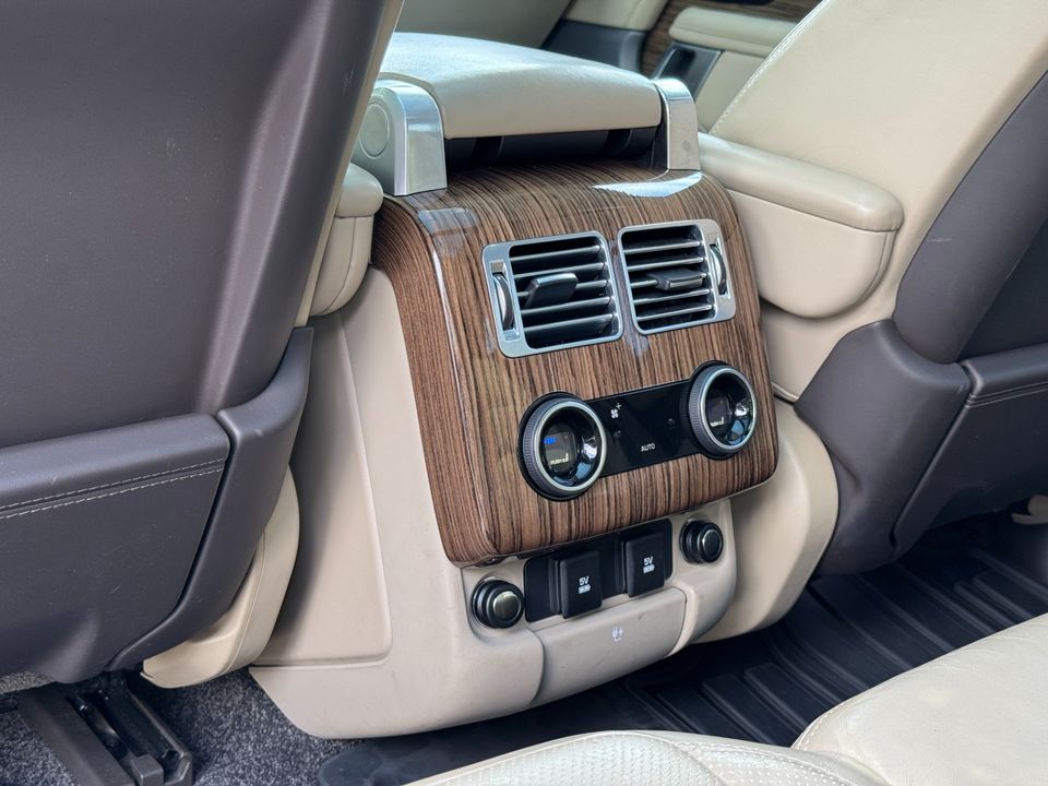 2018 Land Rover Range Rover HSE