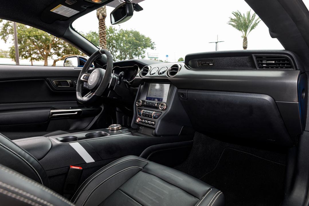2022 Ford Mustang