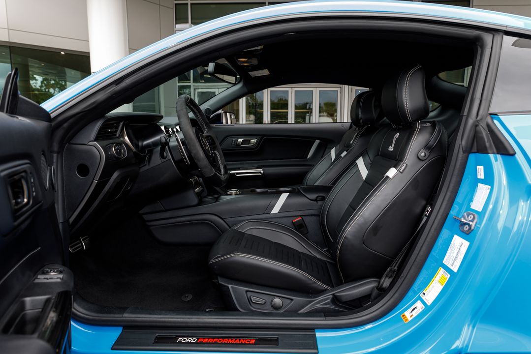 2022 Ford Mustang