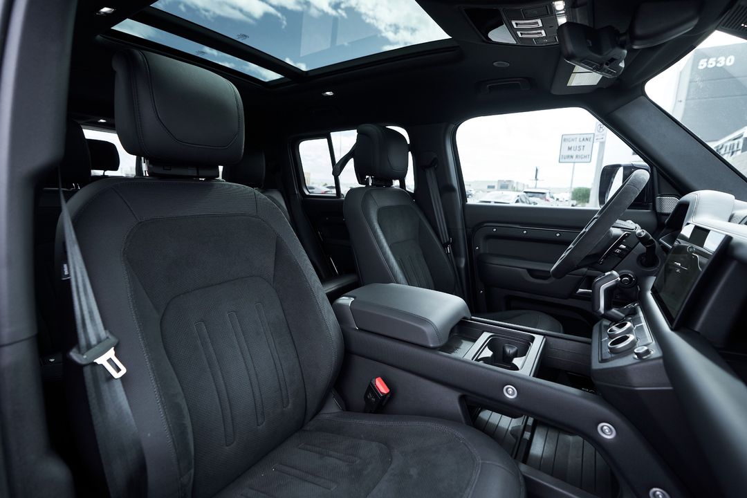 2024 Land Rover Defender 130