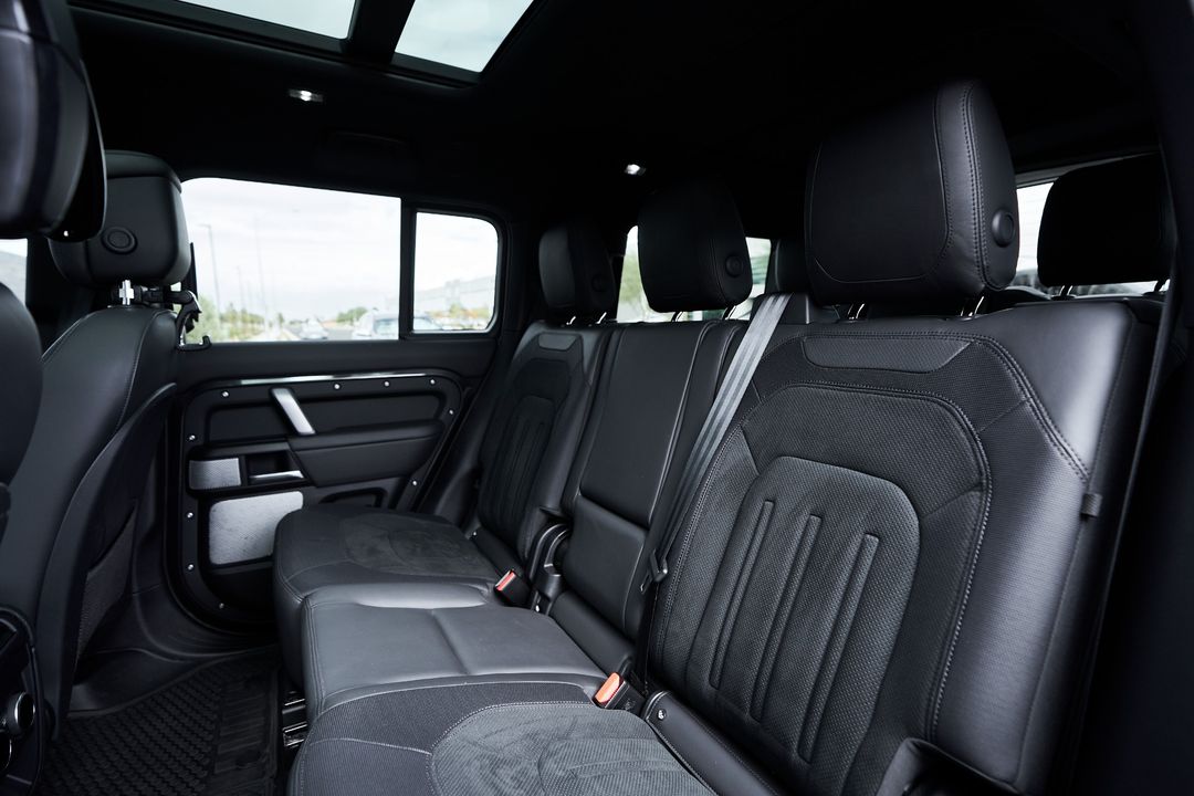 2024 Land Rover Defender 130