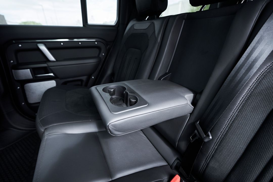 2024 Land Rover Defender 130