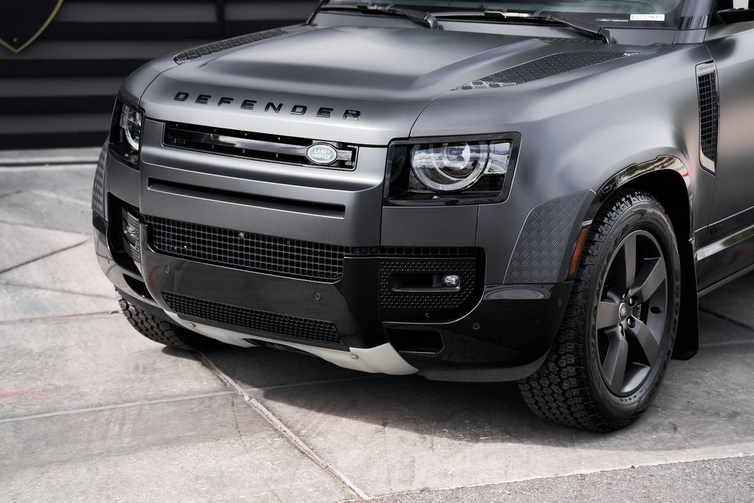 2024 Land Rover Defender 130