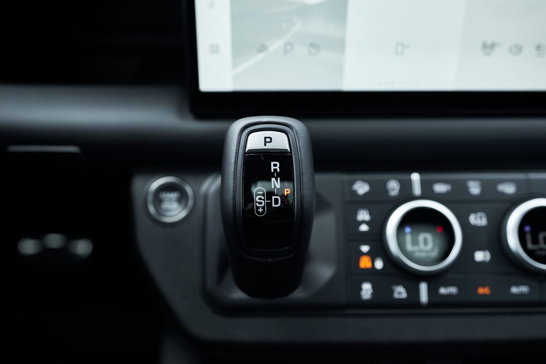 2024 Land Rover Defender 130