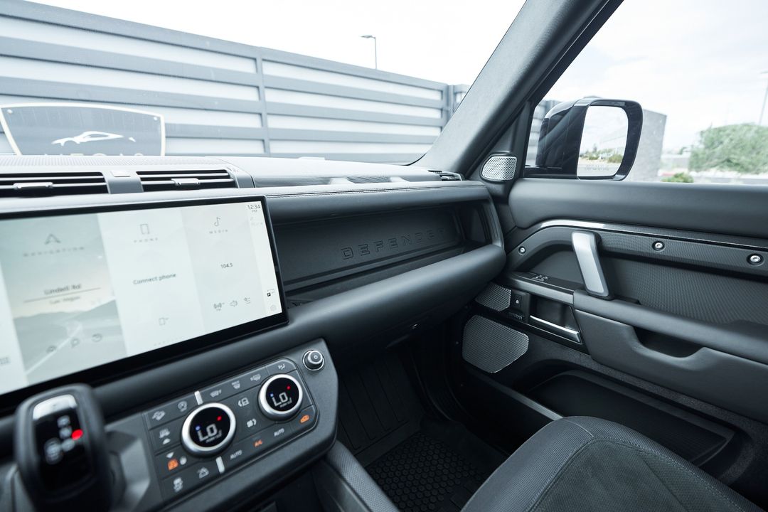 2024 Land Rover Defender 130