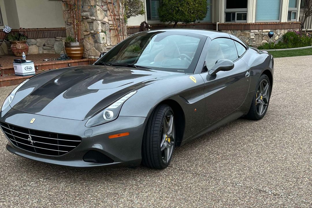 2017 Ferrari California T