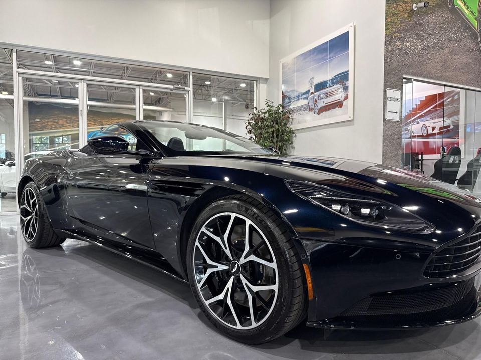 2019 Aston Martin DB11 Volante