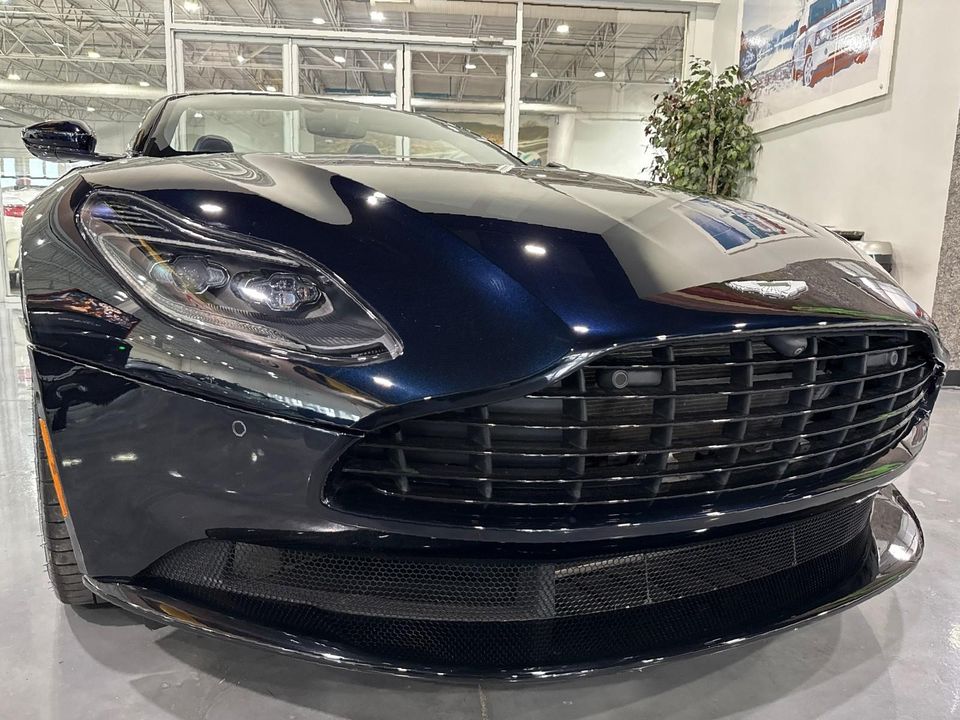 2019 Aston Martin DB11 Volante