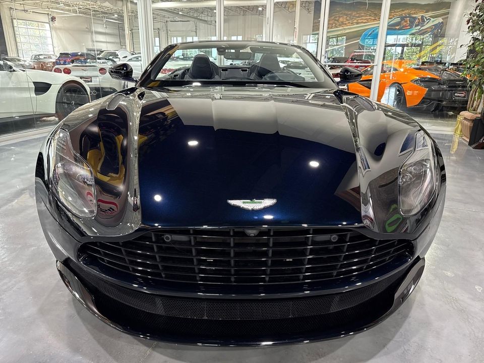 2019 Aston Martin DB11 Volante