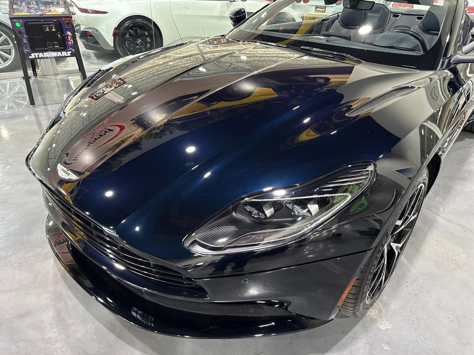 2019 Aston Martin DB11 Volante