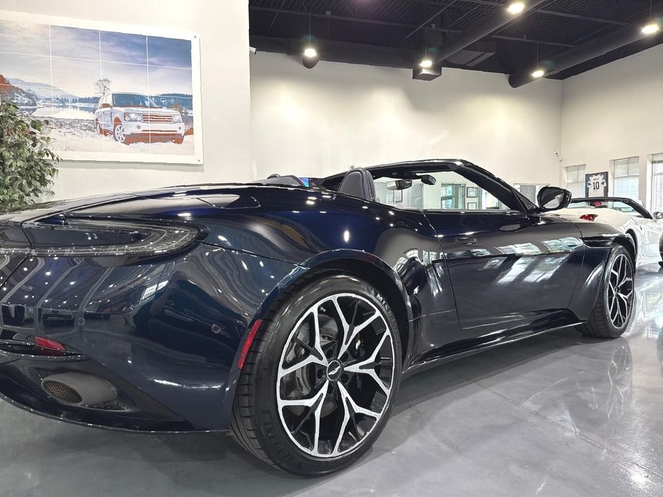 2019 Aston Martin DB11 Volante