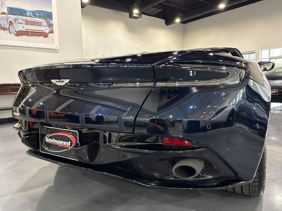 2019 Aston Martin DB11 Volante