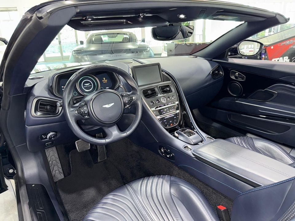 2019 Aston Martin DB11 Volante