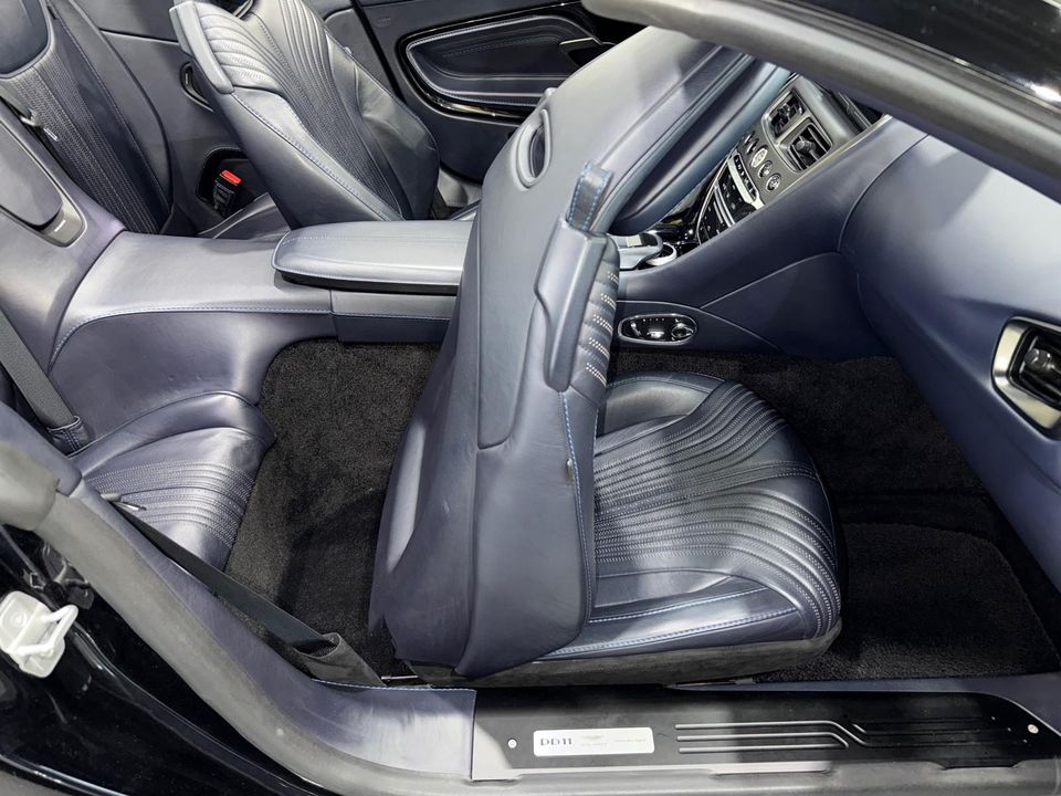 2019 Aston Martin DB11 Volante