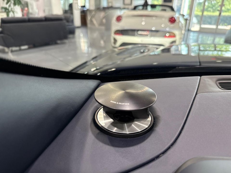 2019 Aston Martin DB11 Volante