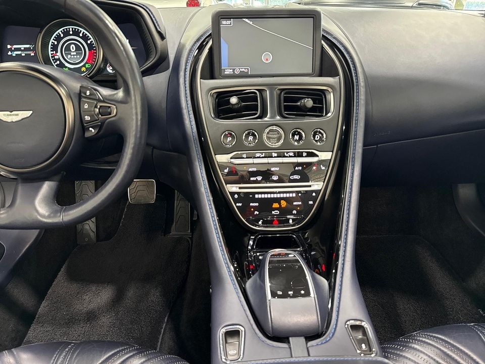 2019 Aston Martin DB11 Volante
