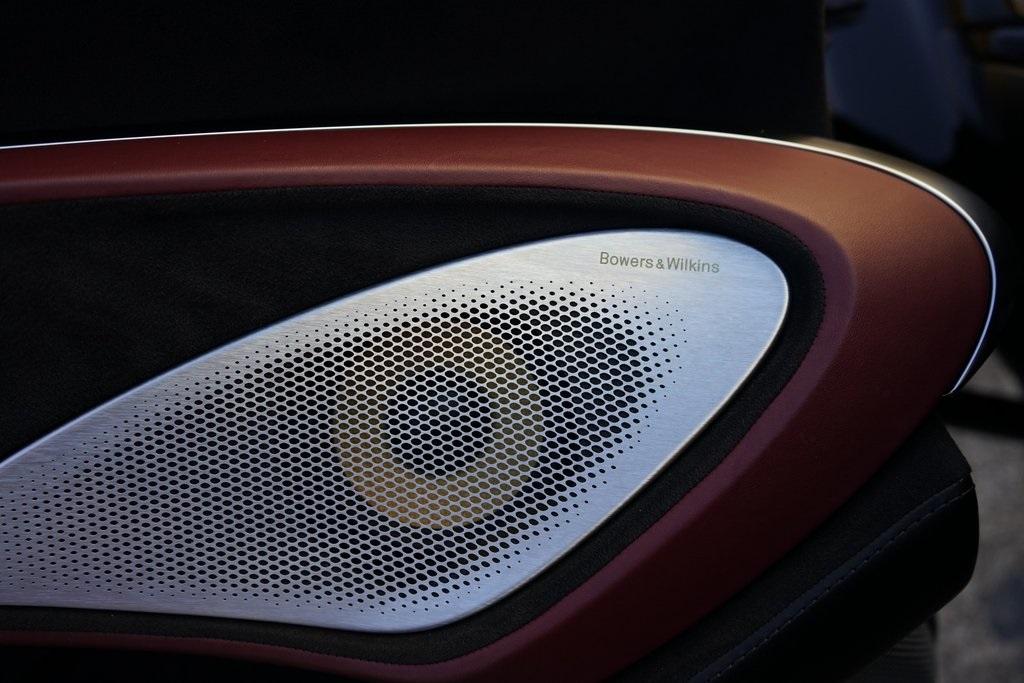 2023 McLaren GT