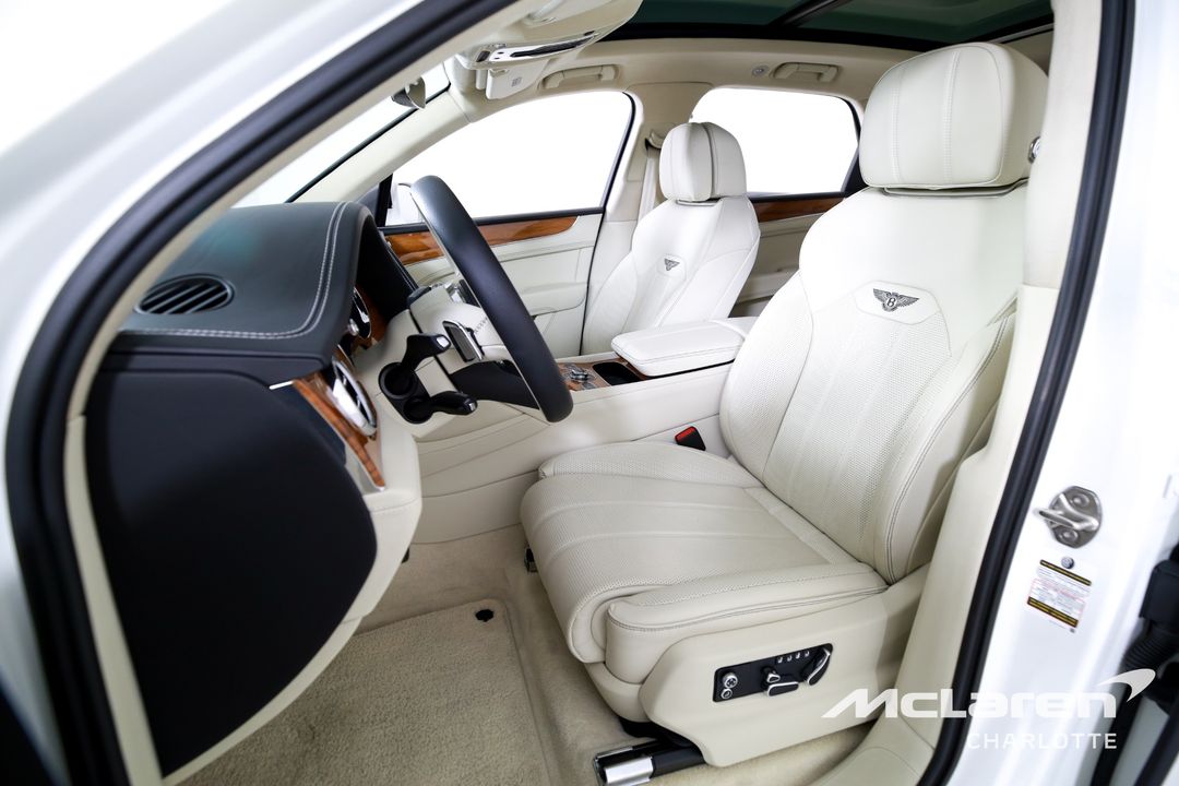 2023 Bentley Bentayga