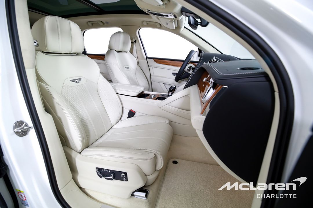 2023 Bentley Bentayga
