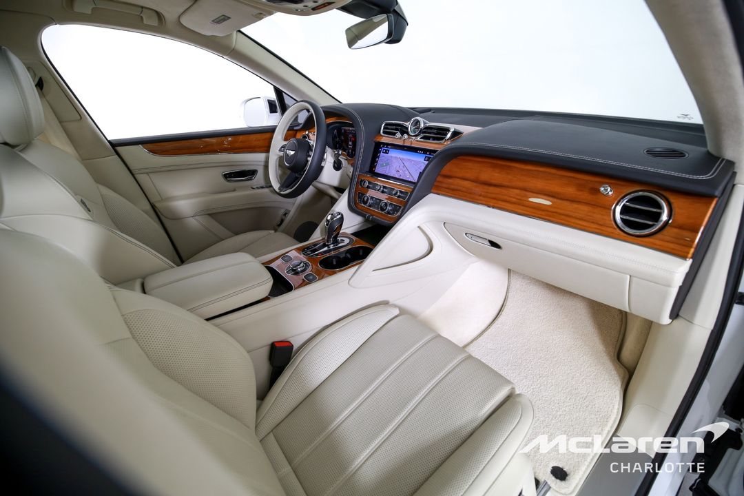 2023 Bentley Bentayga