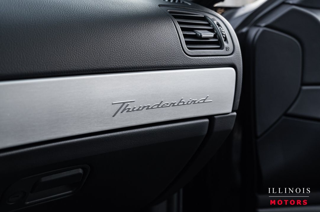 2003 Ford Thunderbird