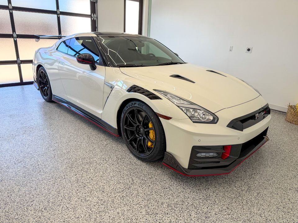 2024 Nissan GT-R