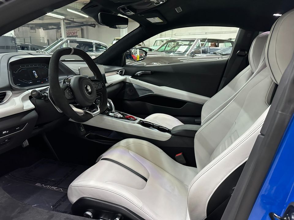 2024 Lotus Emira V6