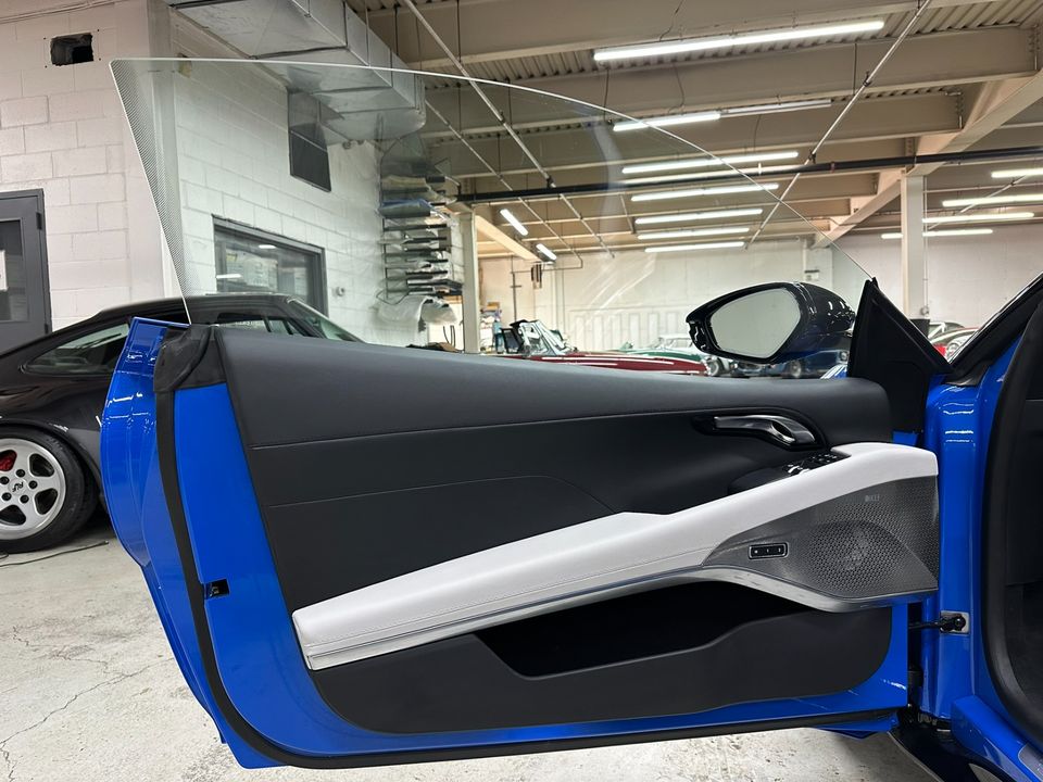 2024 Lotus Emira V6