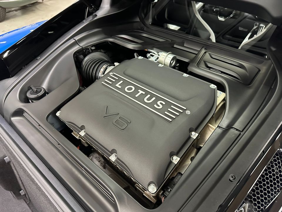 2024 Lotus Emira V6