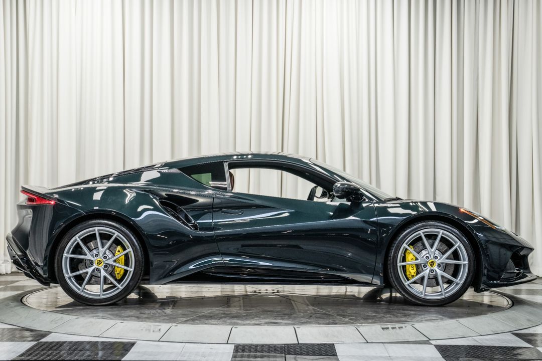 2024 Lotus Emira