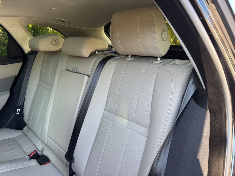 2022 Land Rover Range Rover Velar S
