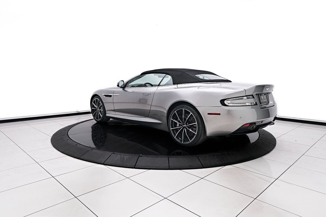 2016 Aston Martin DB9