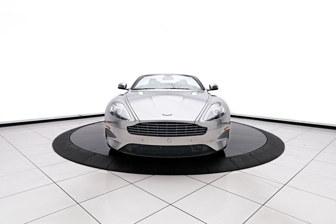 2016 Aston Martin DB9