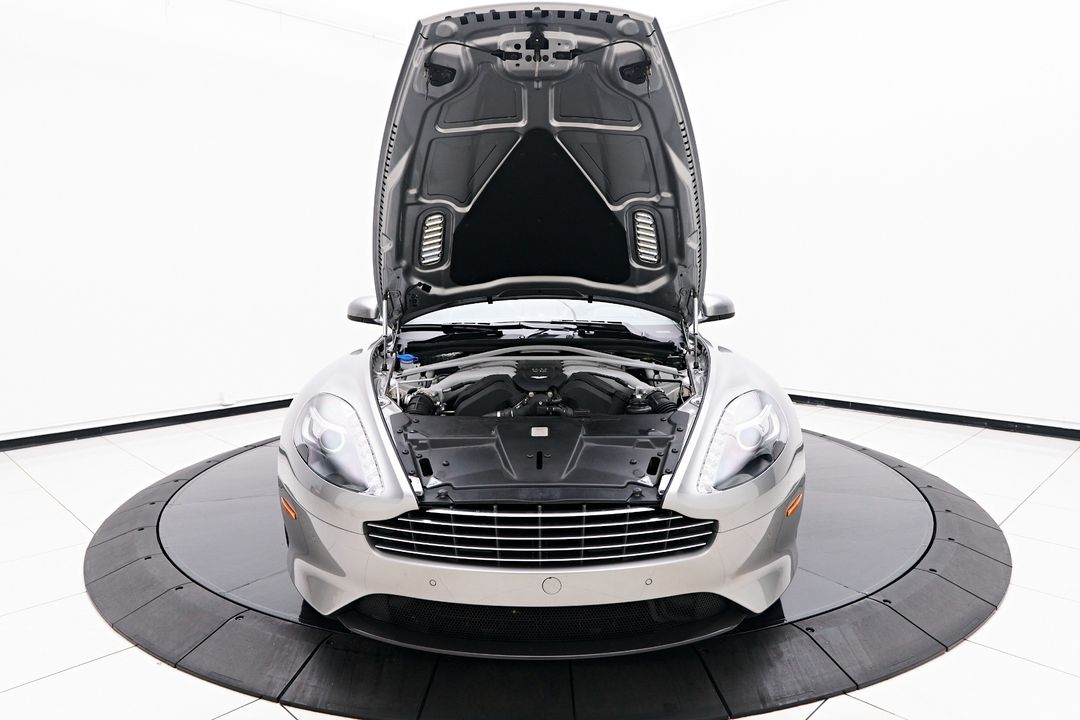 2016 Aston Martin DB9