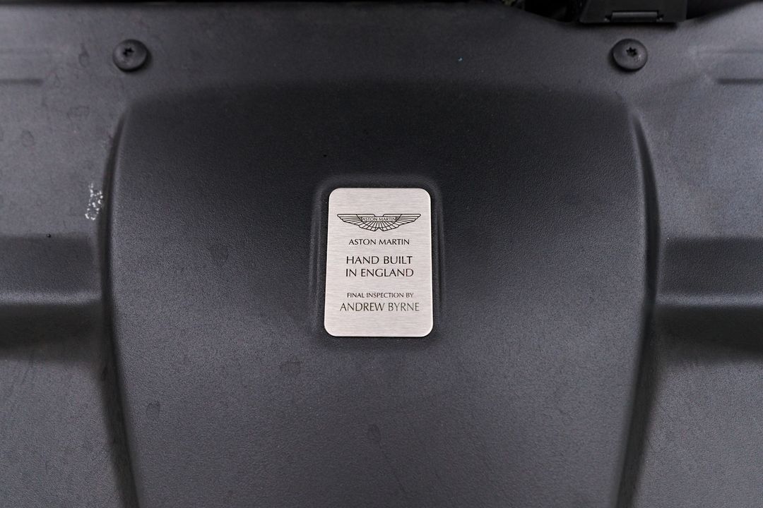 2016 Aston Martin DB9