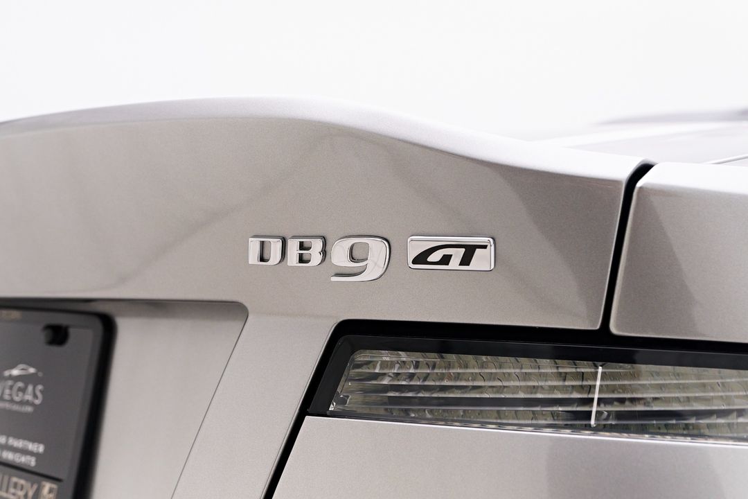 2016 Aston Martin DB9
