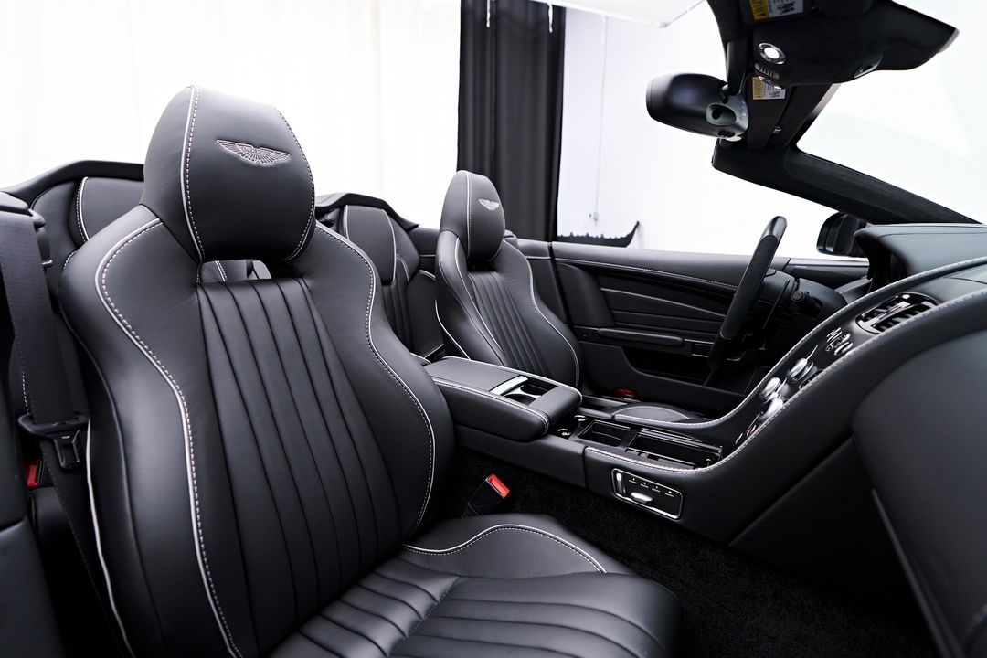 2016 Aston Martin DB9