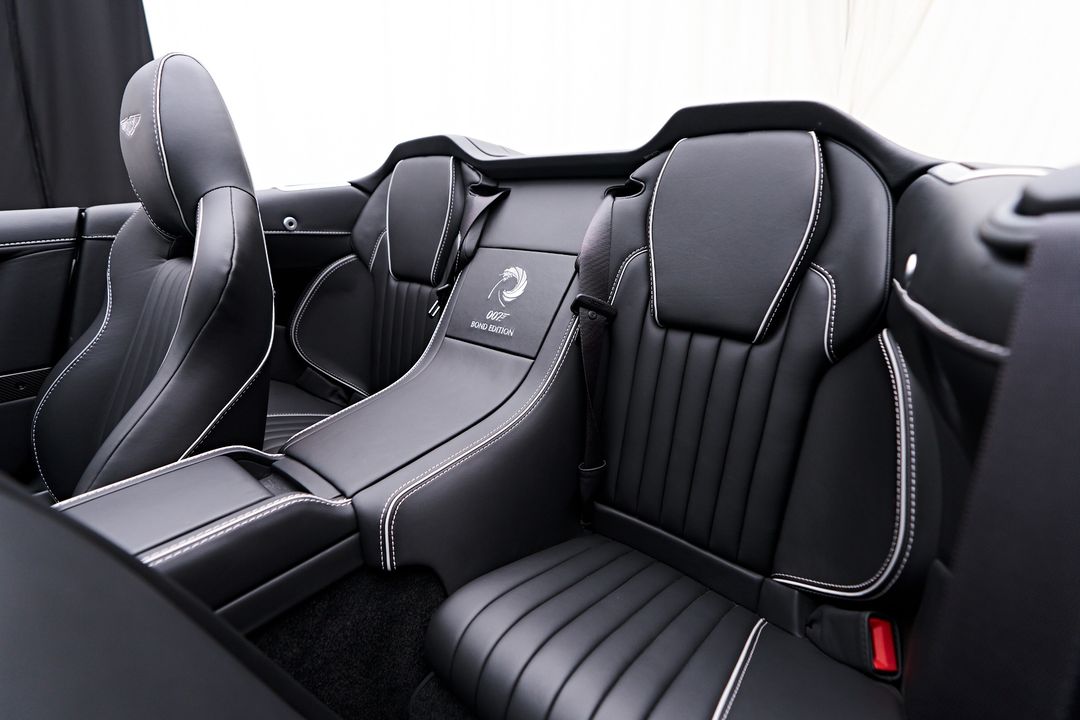 2016 Aston Martin DB9