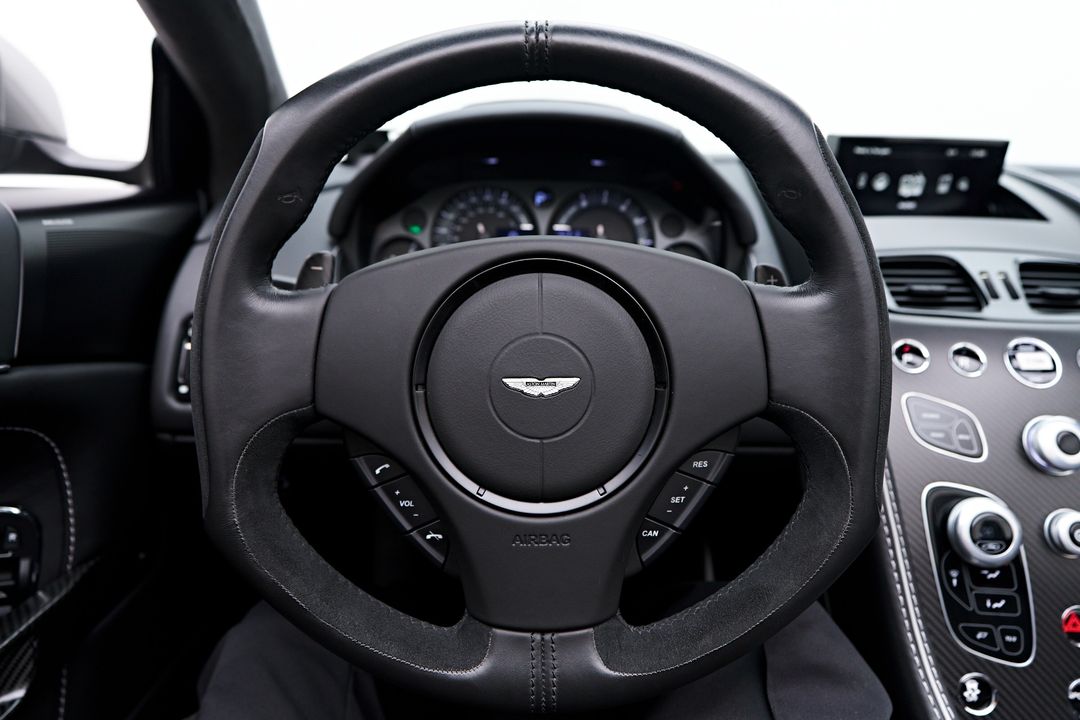 2016 Aston Martin DB9