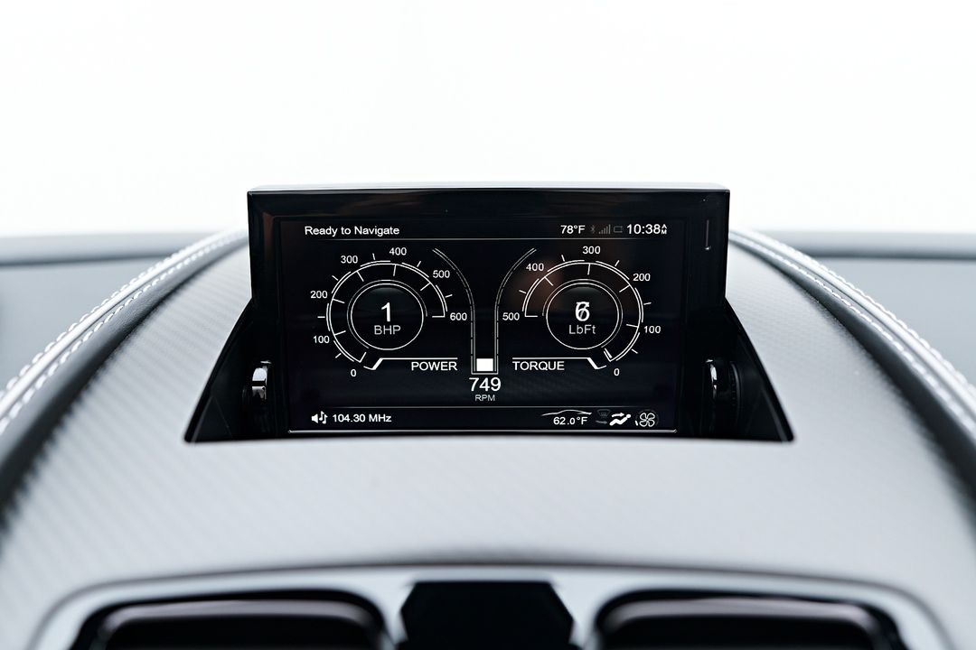 2016 Aston Martin DB9