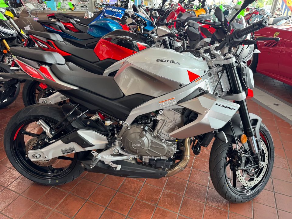2026 APRILIA TUONO 457