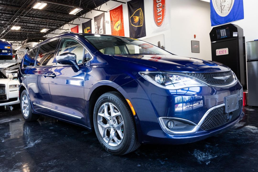 2017 Chrysler Pacifica