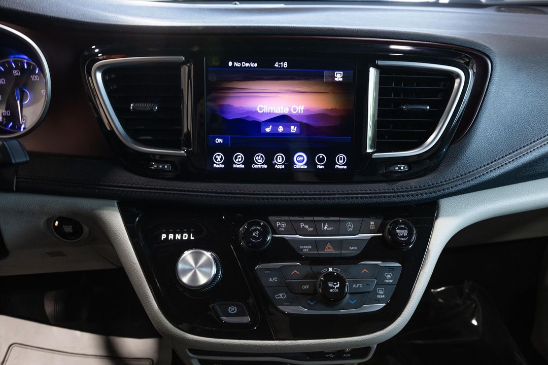 2017 Chrysler Pacifica